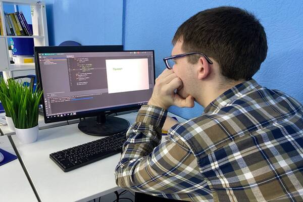 Сервисы с API